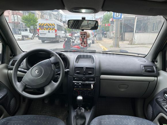 Sahibinden Renault Clio 1.2 Dynamic 2004 Model Balıkesir