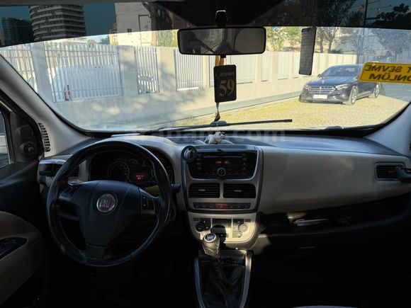 Sahibinden Fiat Doblo Combi 1.6 Multijet Premio 2011 Model 
