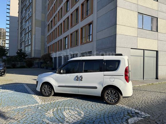 Sahibinden Fiat Doblo Combi 1.6 Multijet Premio 2011 Model 