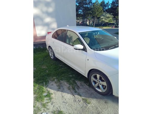 Sahibinden Skoda Rapid 1.6 TDI Elegance 2014 Model