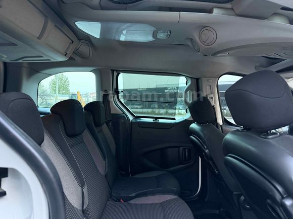 CAM TAVAN UYGUN RAKAM Peugeot Partner 1.6 HDI Zenith 2017 Model Ankara