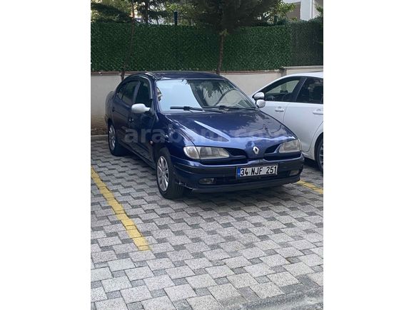 Sahibinden Renault Megane 2.0 RXE 1998 Model İstanbul