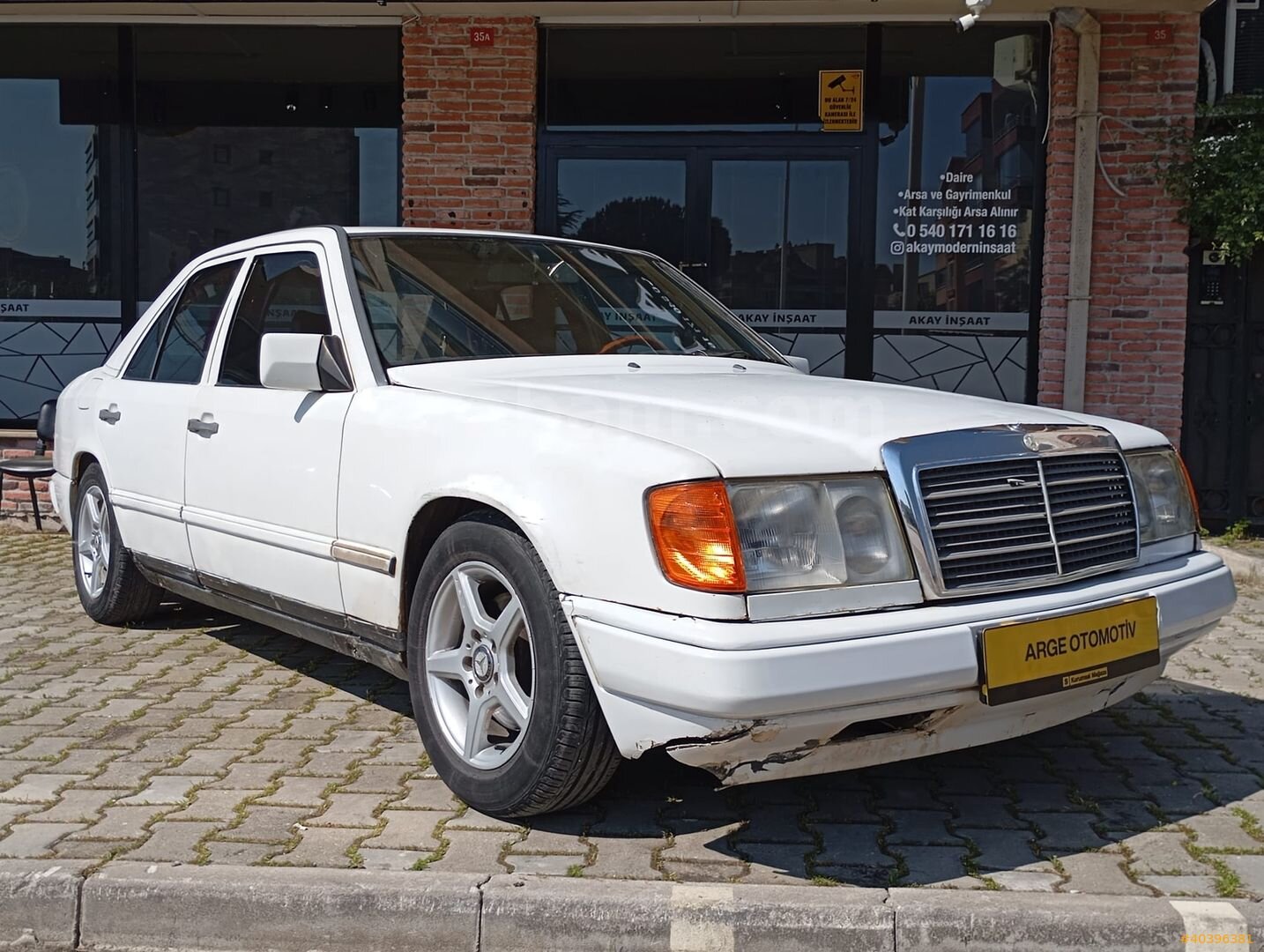 Galeriden Mercedes - Benz 200 D 1989 Model Bursa 425.000 km Beyaz 6