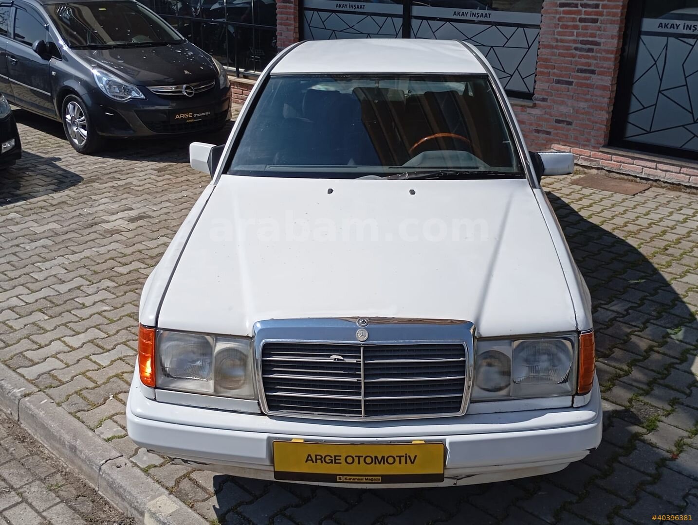 Galeriden Mercedes - Benz 200 D 1989 Model Bursa 425.000 km Beyaz 5