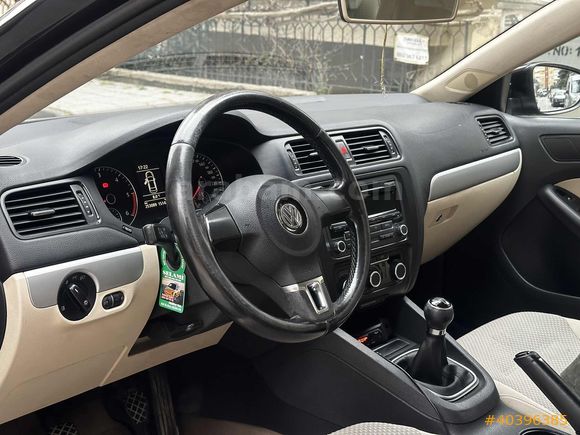 2012 MODEL VOLKSWAGEN JETTA TRENDLİNE *BEJ İÇ DÖŞEME*