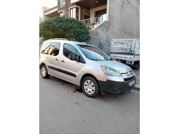 Sahibinden Citroen Berlingo 1.6 HDi Combi 2009 Model  75 HP