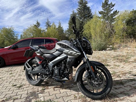Sahibinden Bajaj Pulsar 200 NS ABS 