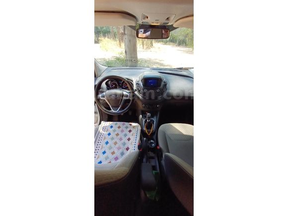 Sahibinden Ford Tourneo Courier 1.5 TDCi Titanium Plus 2020 Model