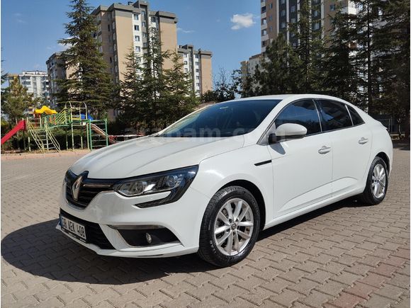 Sahibinden Renault Megane 1.5 dCi Touch 2020 Model  65.000 km Beyaz