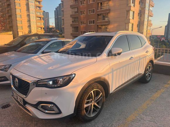Sahibinden Memurdan MG HS 1.5 T-GDI Luxury 2024 Model  37.000 km Beyaz