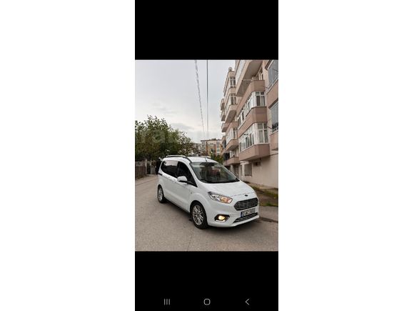 Sahibinden Ford Tourneo Courier 1.5 TDCi Titanium Plus 2020 Model