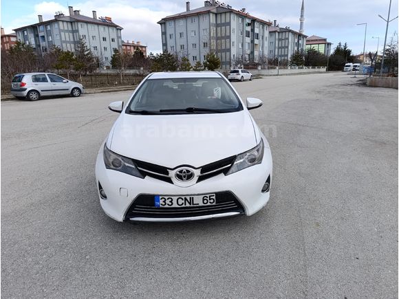 Sahibinden Toyota Auris 1.6 Active 2013 Model