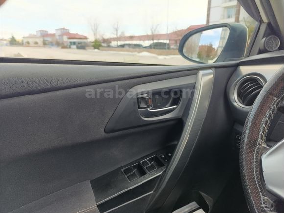 Sahibinden Toyota Auris 1.6 Active 2013 Model