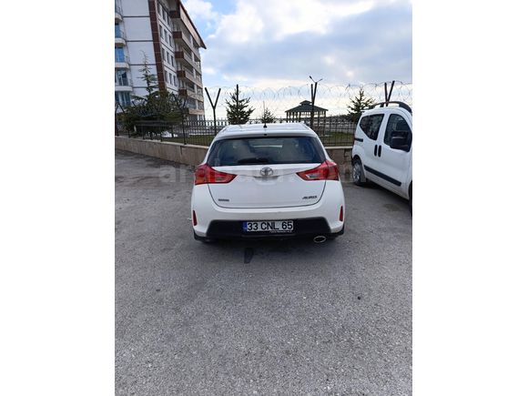 Sahibinden Toyota Auris 1.6 Active 2013 Model