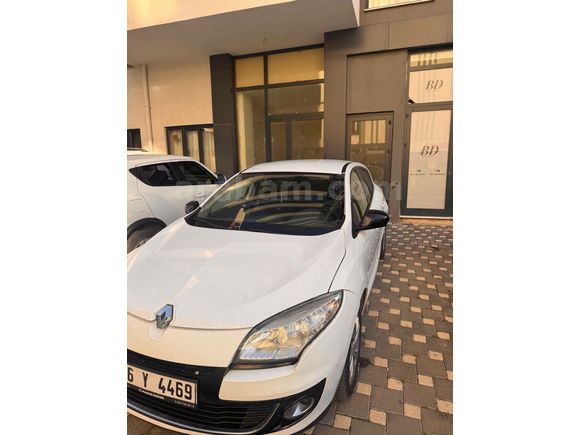 Sahibinden Renault Megane 1.5 dCi Extreme 2012 Model 