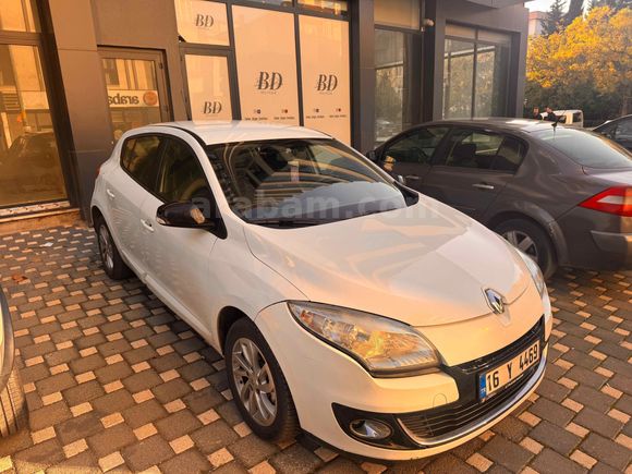 Sahibinden Renault Megane 1.5 dCi Extreme 2012 Model 