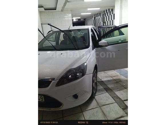 Sahibinden Ford Focus 1.6 TDCi Ghia 2009 Model 