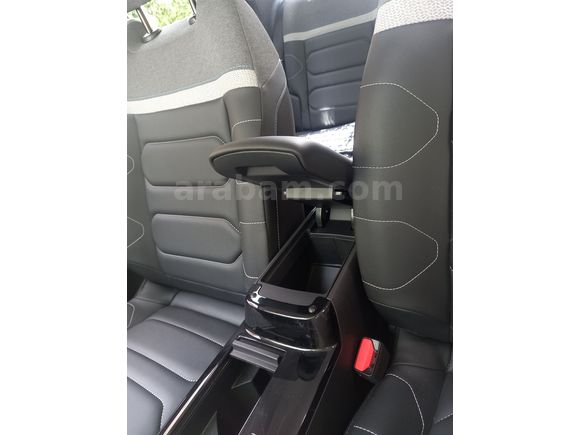 Sahibinden Citroen C4 X 1.2 PureTech Shine 2024 Model