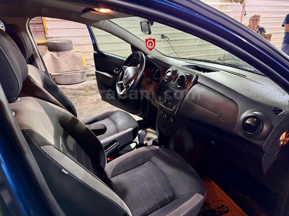Sahibinden Dacia Sandero 0.9 TCe Stepway Easy-R 2018 Model 