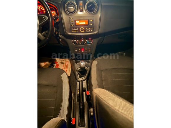 Sahibinden Dacia Sandero 0.9 TCe Stepway Easy-R 2018 Model 