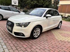 Sahibinden Audi A1 1.6 TDI Sportback Attraction 2012 Model  169.000 km Beyaz