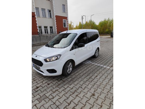 Ford Courier