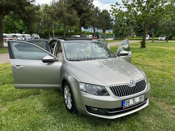 Sahibinden Skoda Octavia 1.6 TDI Elegance CR 2014 Model