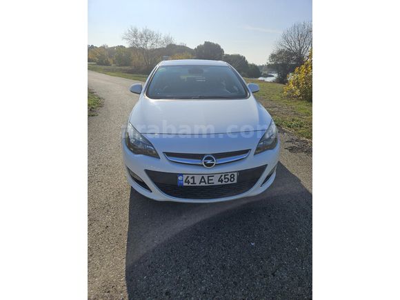 Sahibinden Opel Astra 1.4 T Sport Still 2015 Model