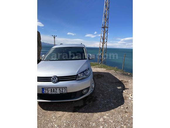 Sahibinden Volkswagen Caddy 1.6 TDI Comfortline 2015 Model  182.000 km Gri