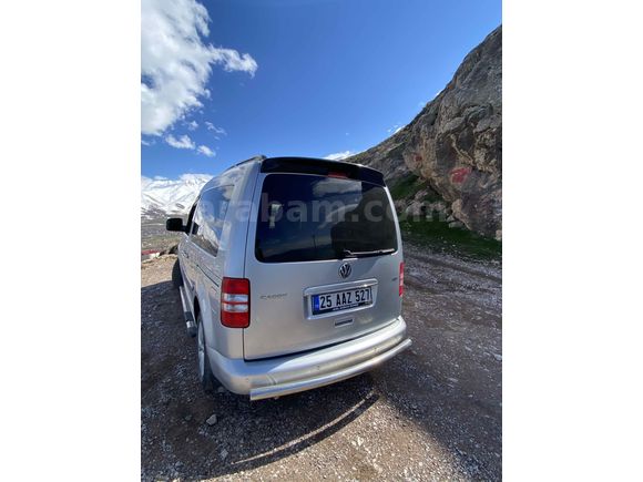 Sahibinden Volkswagen Caddy 1.6 TDI Comfortline 2015 Model  182.000 km Gri