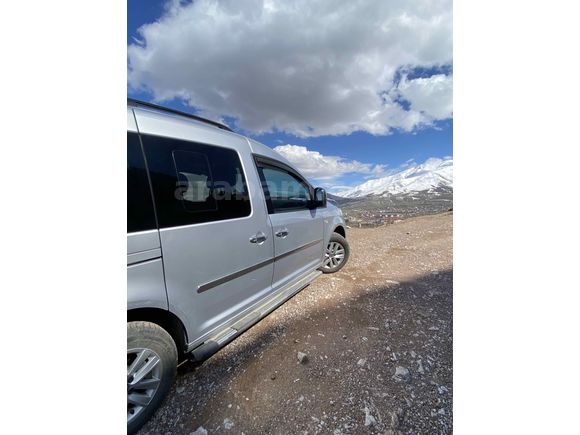Sahibinden Volkswagen Caddy 1.6 TDI Comfortline 2015 Model  182.000 km Gri
