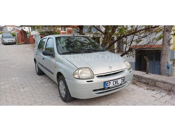 Sahibinden Renault Clio 1.4 RNA 2001 Model