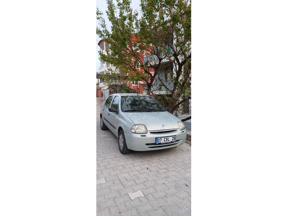Sahibinden Renault Clio 1.4 RNA 2001 Model