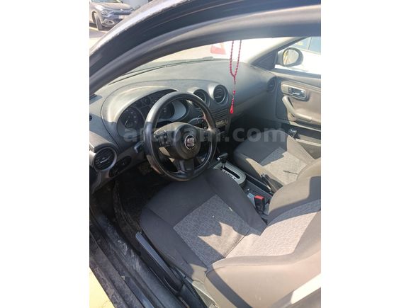 Sahibinden Seat Ibiza 1.4 Elegance 2008 Model
