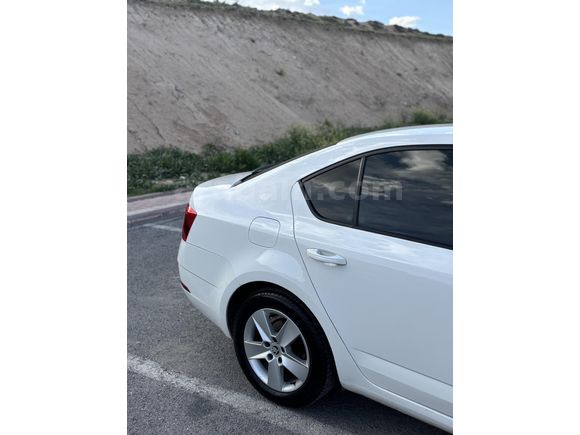 Sahibinden Skoda Octavia 1.6 TDI Optimal 2017 Model