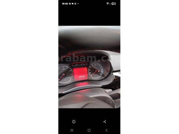 25 bin km Sahibinden Opel Corsa 1.2 Enjoy 2016 Model Eskişehir