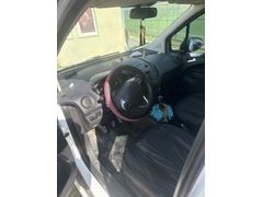 Sahibinden Ford Tourneo Courier 1.5 TDCi Titanium 2018 Model  160.000 km Beyaz