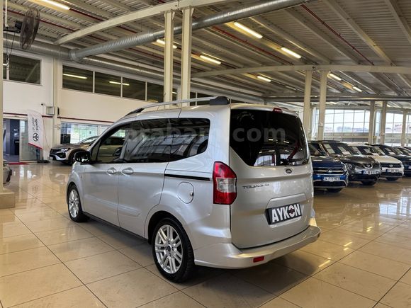 2021 FORD TOURNEO COURIER 1.5 TDCI TITANIUM