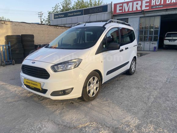 Galeriden Ford Tourneo Courier 1.5 TDCi Delux 2018 Model Konya