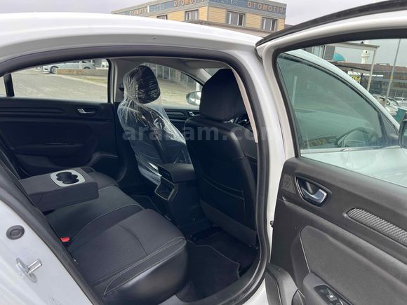 Sahibinden Renault Megane 1.5 dCi Touch 2017 Model Şanlıurfa