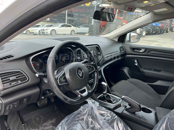 Sahibinden Renault Megane 1.5 dCi Touch 2017 Model Şanlıurfa