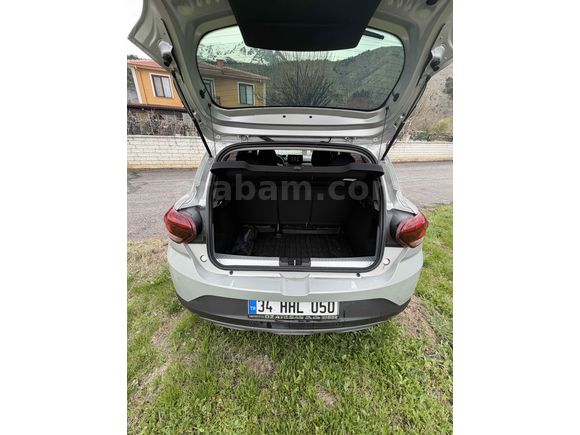 Sunrooflu Dacia Sandero Stepway 1.0 Tce Expression 2023 Model 