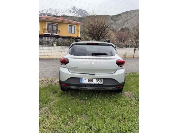 Sunrooflu Dacia Sandero Stepway 1.0 Tce Expression 2023 Model 