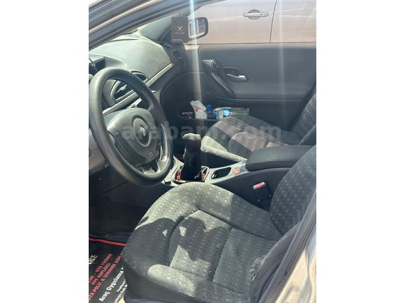Sahibinden Renault Laguna 1.6 Expression 2006 Model
