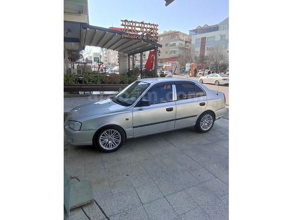 Sahibinden Hyundai Accent 1.3 LS 2001 Model