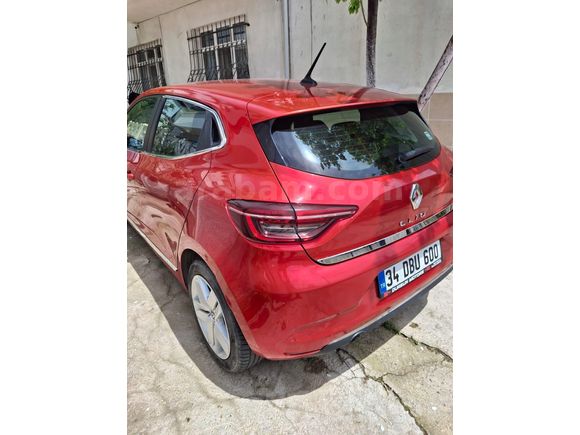 Sahibinden Renault Clio 1.0 TCe Touch Yetkili Servis bakımlı 2020 Model