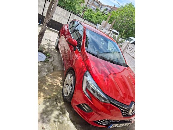 Sahibinden Renault Clio 1.0 TCe Touch Yetkili Servis bakımlı 2020 Model