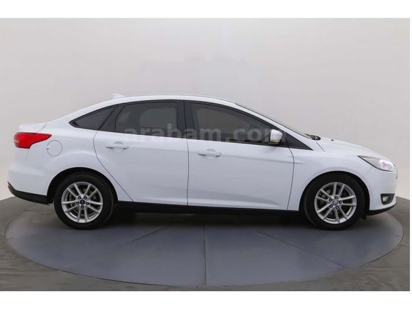 Sahibinden Ford Focus 1.5 TDCi Trend X 2015 Model