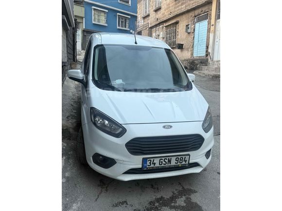 Sahibinden Ford Tourneo Courier 1.5 TDCi Delux 2023 Model 