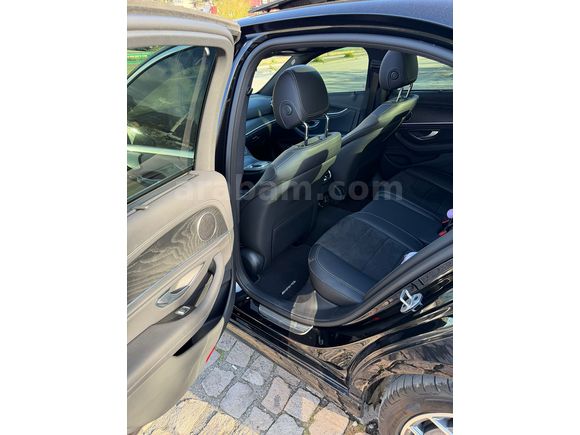 Mercedes - Benz E 200 d AMG 2023 Model / 32,000 km